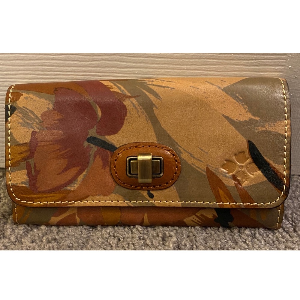 Patricia Nash Wallet